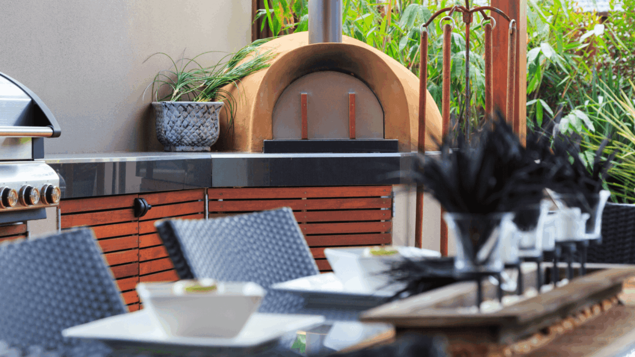 Designing a Year-Round Outdoor Kitchen for the Colorado Climate